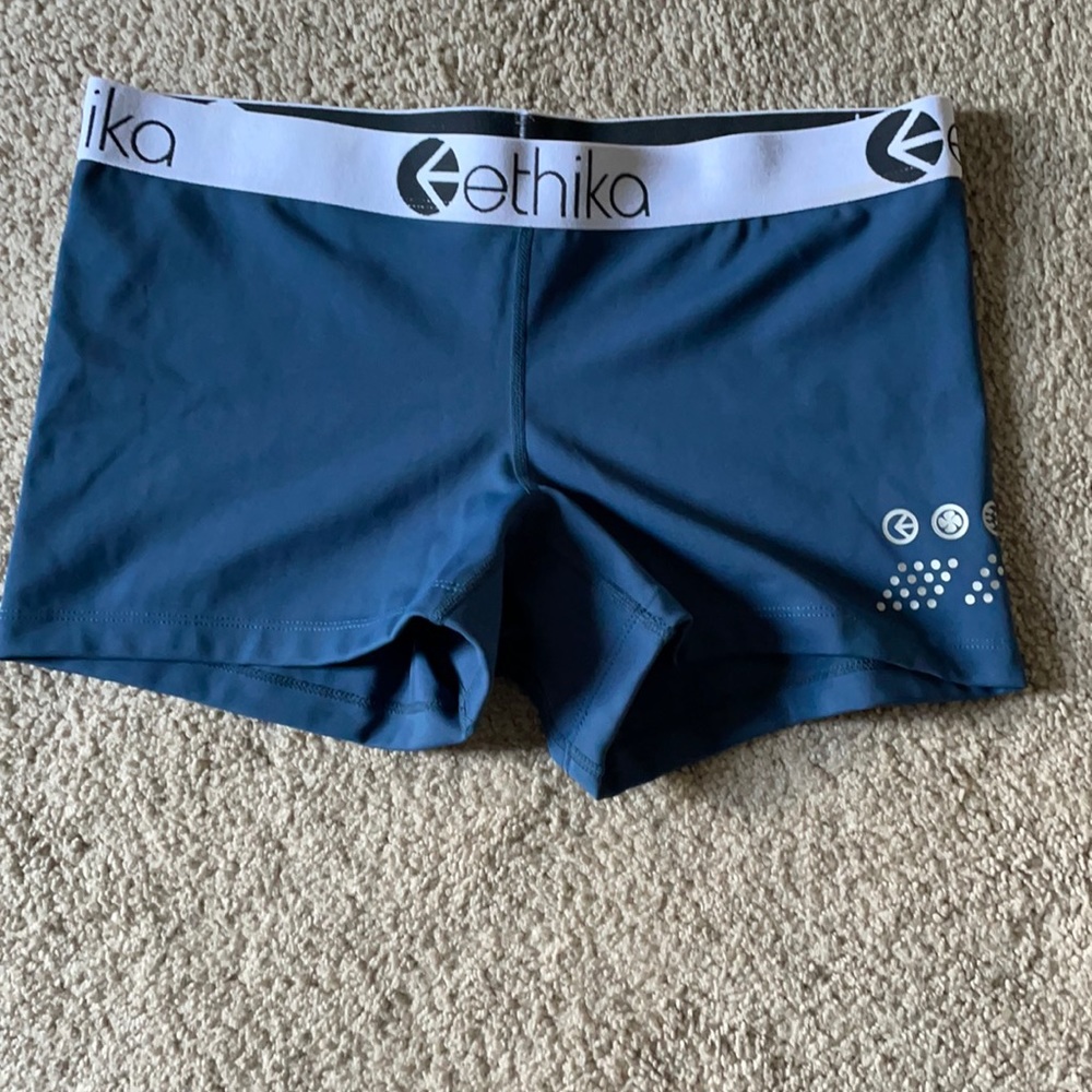 Workout shorts